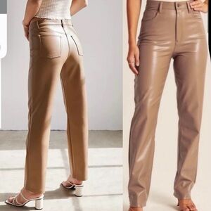 Abercrombie Vegan Leather 90s Straight Pants - Brown